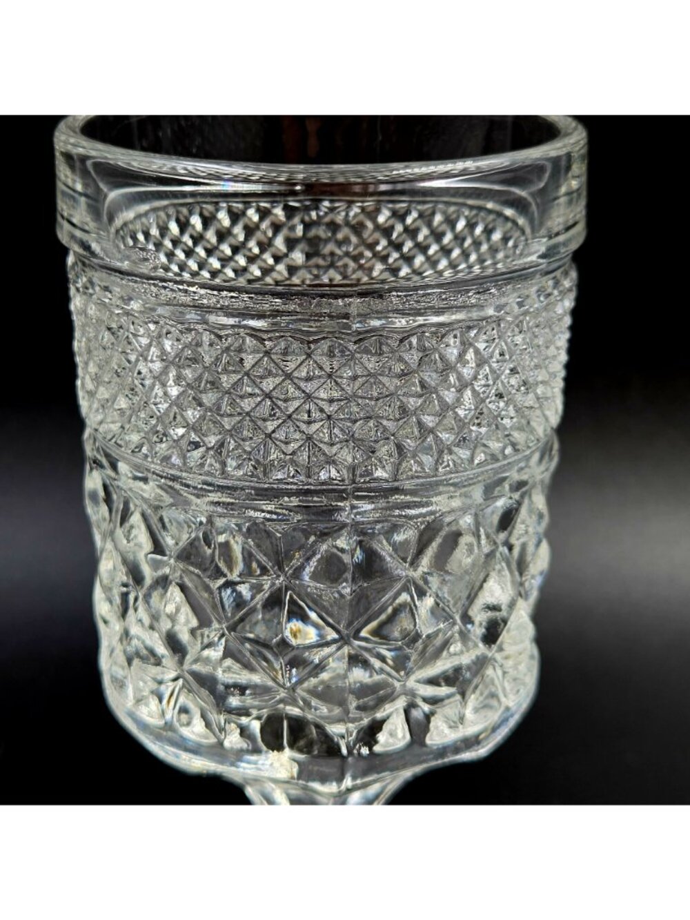 Anchor Hocking Wexford Set of 4 Criss-Cross Pattern Claret Wine - Picture 4 of 9